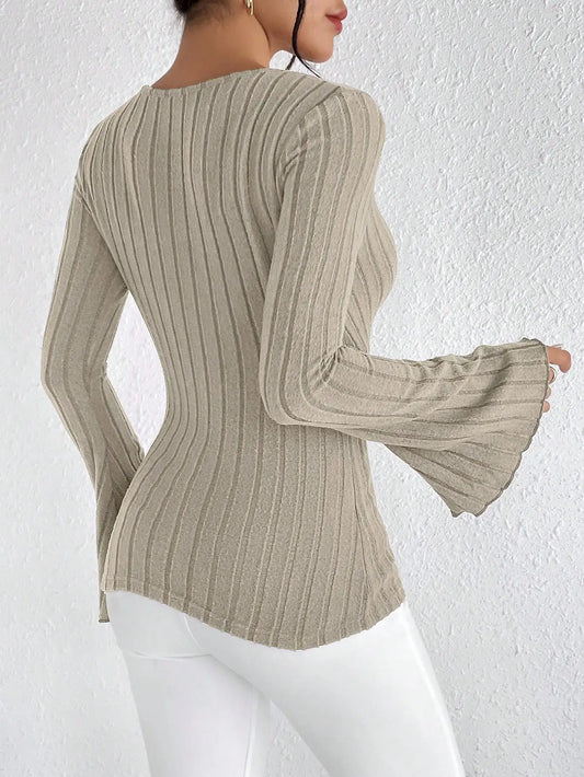 Long-sleeved Sleek Wave V-neck Slim Tops